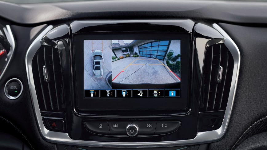 2022 Chevrolet Traverse Photography: HD Surround Camera