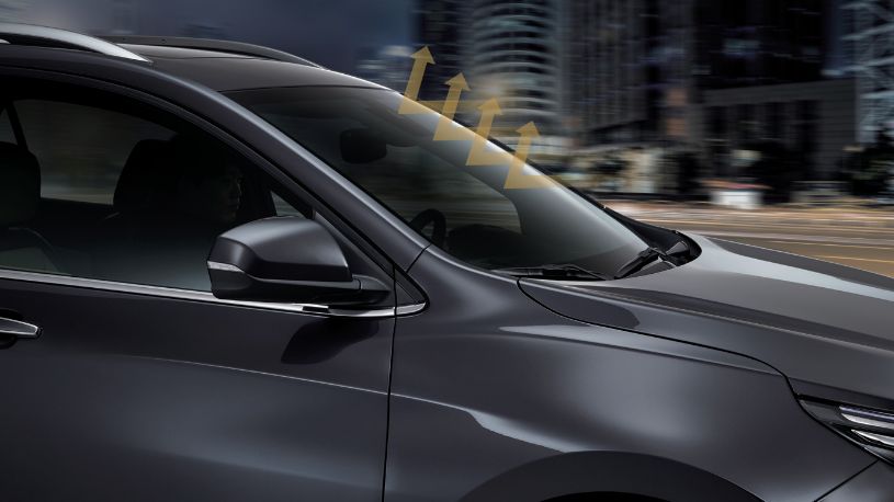 2022 Chevrolet Equinox Photography: Acoustic Wind Shield Glass