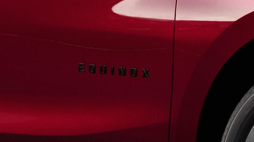 2022 Chevrolet Equinox: Exterior Side Lettering